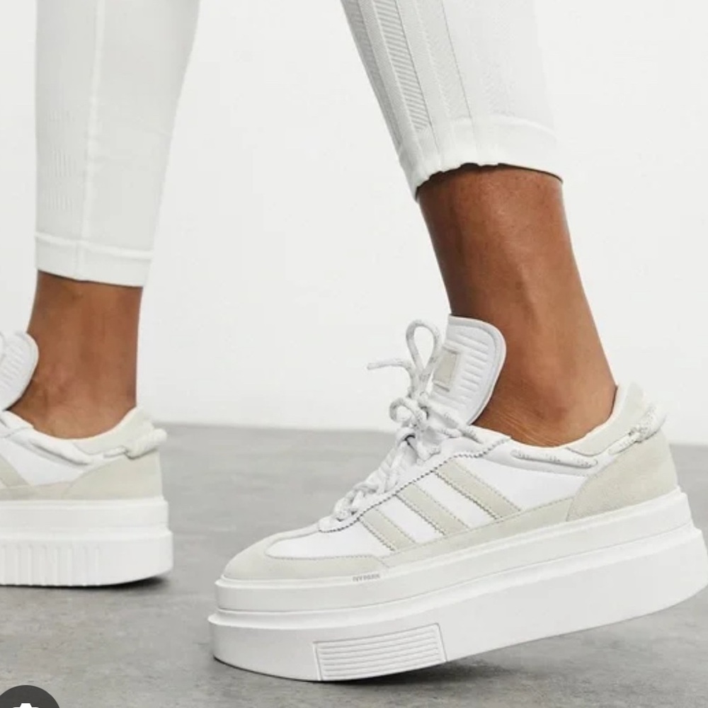 Adidas Ivy Park Super Sleek 72 platform sneakers. Size 6.5